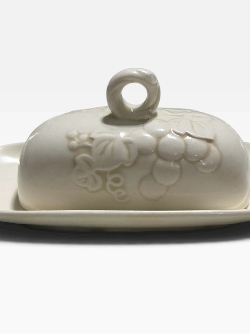 Vintage Metlox Poppytrail Vernon 1/4 pound covered butter dish